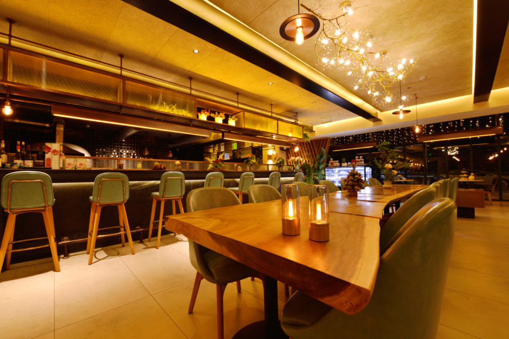 Senlifor-Home-Restaurant